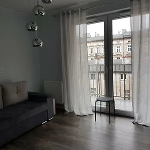 Strzelecka Apartment